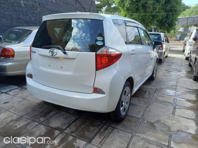 Toyota New Ractis 2011 - foto 8