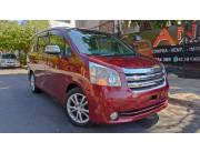 DISPONIBLE TOYOTA NEW NOAH RECIÉN IMPORT SIN USO EN PY AÑO 2007 MOTOR 2.0 NAFTERO