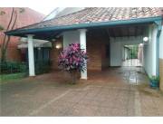 casa a refaccionar 505 mts2 en el barrio mburicao de asuncion zona seminario