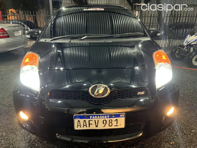 Toyota Vitz 2010 — foto 4