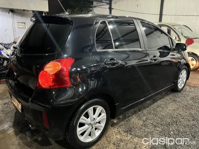 Toyota Vitz 2010 - foto 8