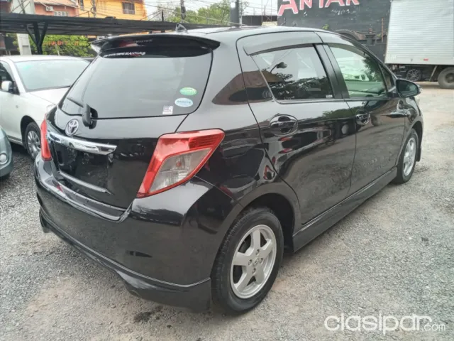 Toyota Vitz 2012 — foto 5