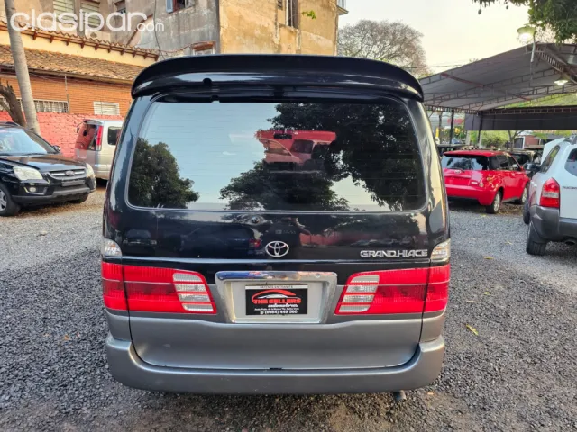 Toyota Hiace 2002 — foto 6