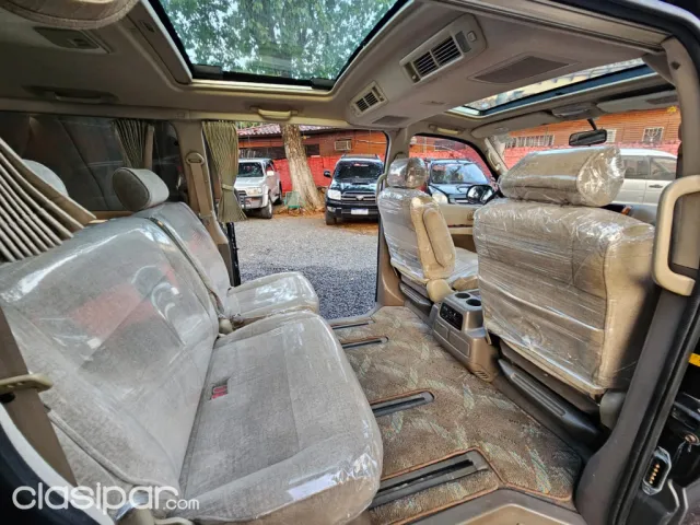 Toyota Hiace 2002 — foto 7