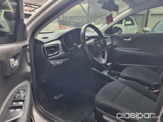 Kia Rio 2018 — foto 4