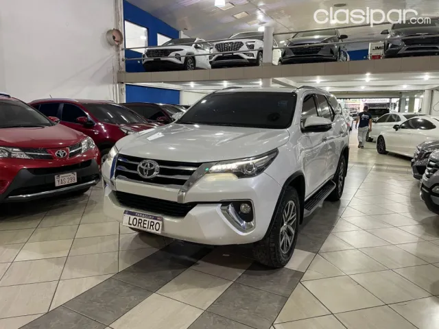 Toyota Fortuner 2018 — foto 3