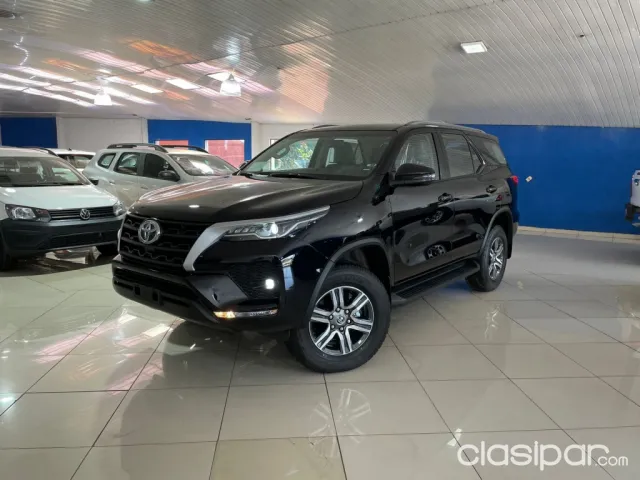 Toyota Fortuner 2024 - foto 2