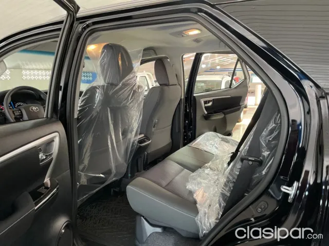 Toyota Fortuner 2024 — foto 6