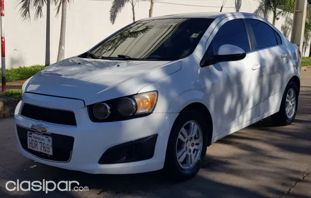 Chevrolet Sonic 2011 - foto 2