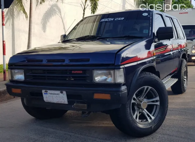 Nissan Terrano 1990 — foto 4