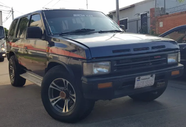 Nissan Terrano 1990 — foto 7