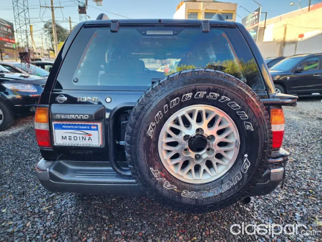 Nissan Terrano 1998 — foto 4