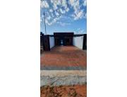 Vendo hermoso dúplex a estrenar con piscina en Villa Elisa, zona residencial