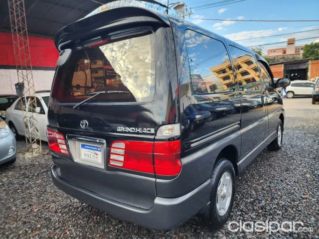 Toyota Hiace 2001 — foto 5