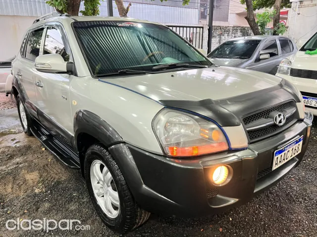 Hyundai Tucson 2005 - foto 2