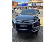 Vendo Mitsubishi Tritón 4x4 2022