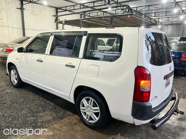 Toyota Probox Año 2004 — foto 6