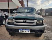 HERMOSA CAMIONETA TOYOTA HILUX 2004 IMPORTADO POCO USO