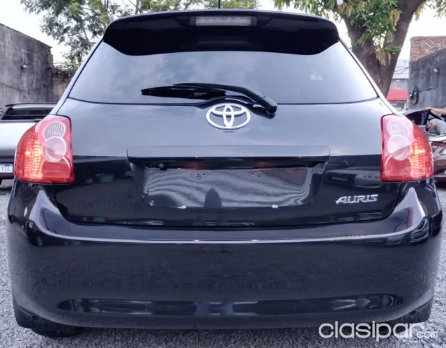 Toyota Auris 2006 — foto 4