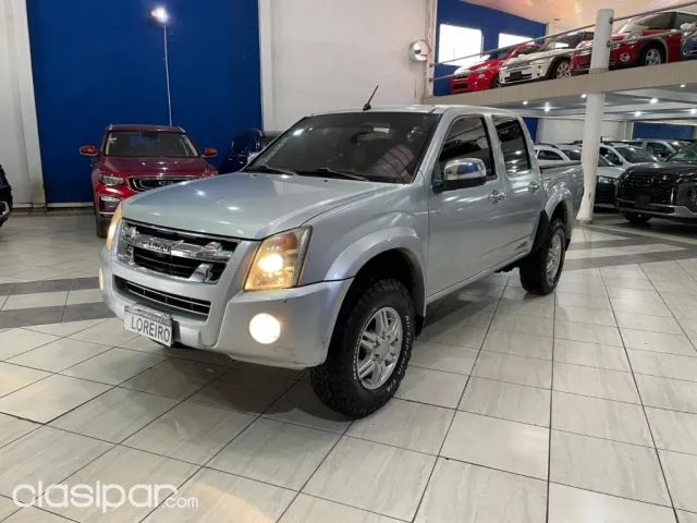 Isuzu Dimax 2011 — foto 4