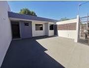 Vendo hermosa casa en Villa Elisa, AV Americo Picco