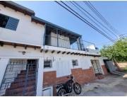 ALQUILO DPTO DE 2 DORMITORIOS EN BO. SAJONIA