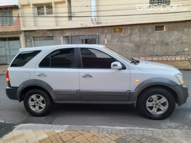 Kia Sorento 2003 — foto 4