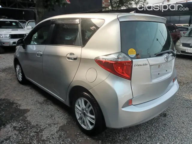 Toyota New Ractis 2011 — foto 8