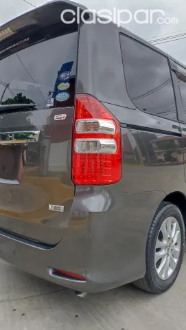 Toyota Noah 2011 — foto 5