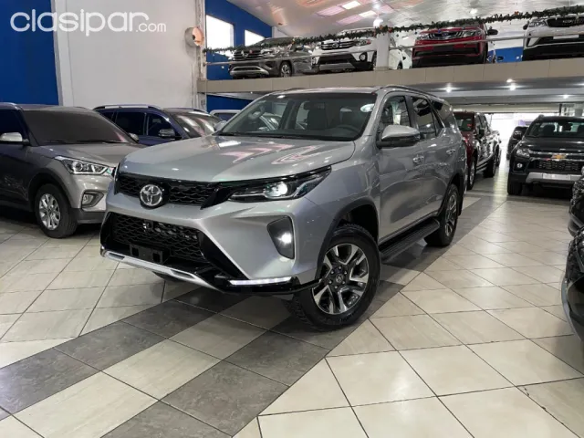 Toyota Fortuner 2024 - foto 2