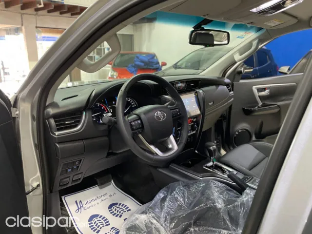 Toyota Fortuner 2024 - foto 8
