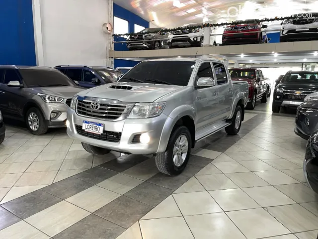 Toyota Hilux 2013 - foto 2
