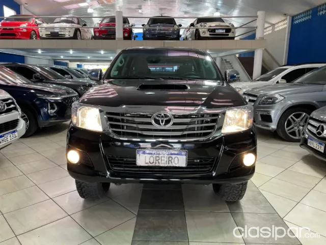 Toyota Hilux 2015 — foto 3
