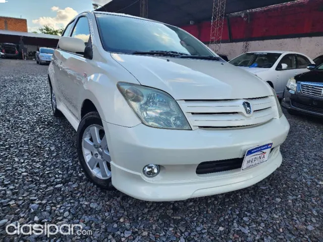 Toyota Ist 2003 - foto 2