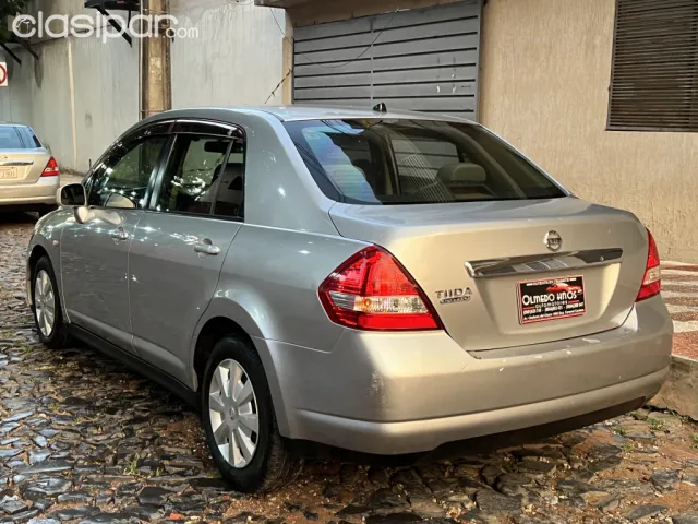 Nissan Tiida 2005 — foto 7