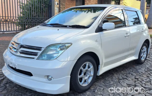 Toyota Ist 2004 - foto 2