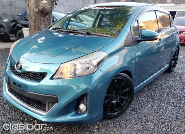 Toyota Vitz 2012 - foto 2