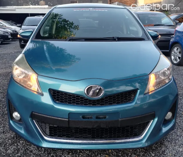 Toyota Vitz 2012 — foto 3