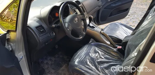 Toyota Auris 2007 - foto 2