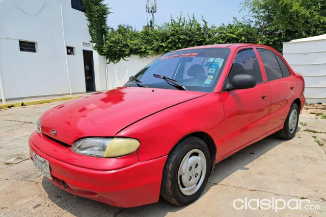Hyundai Accent 1999 - foto 2