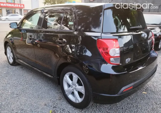 Toyota New Ist 2007 - foto 8