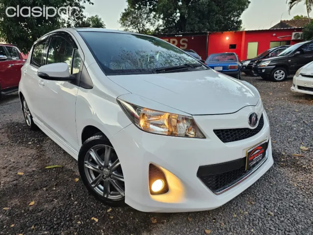 Toyota Vitz 2011 — foto 4