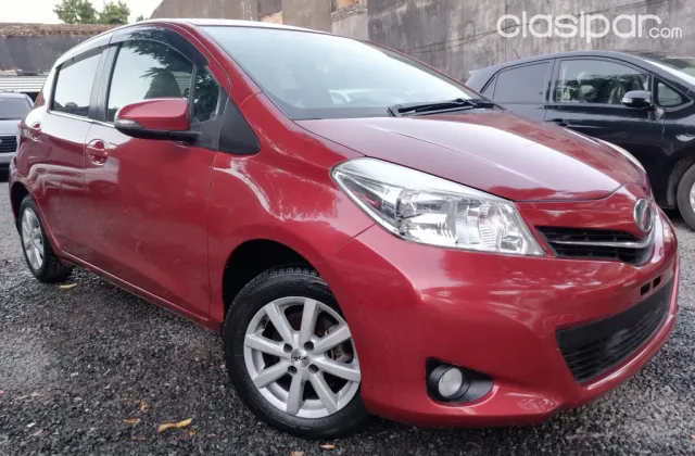 Toyota Vitz 2011 - foto 2