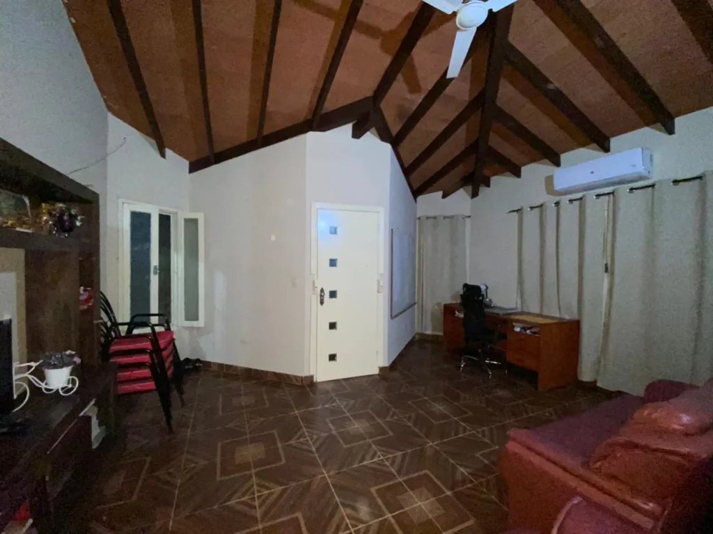 Vendo hermosa casa en Mariano Roque Alonzo, a 2 cuadras de Ruta Transchaco — foto 3