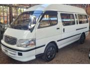 TOYOTA FURGO HIACE, TECHO ALTO, 1998 Y 2003 DIESEL, 14 PASAJEROS