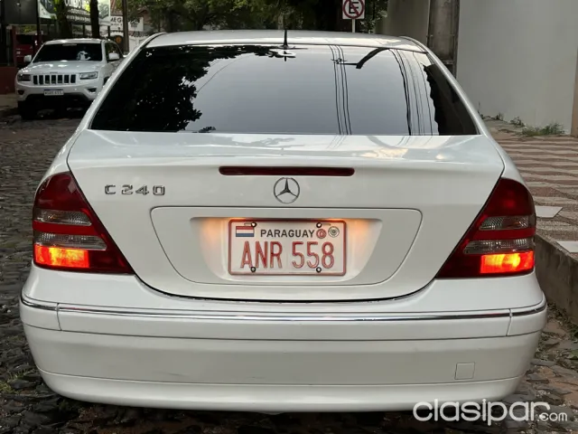 Mercedes-Benz Carrocería W203 Aut. 2003 — foto 5