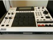 Akai MPC 2500LE 150 80GB HDD DVD/CD Drive All New Buttons W/ TR 808 Kit