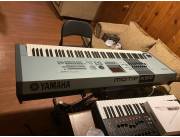 Yamaha MOTIF XF7 - 76-key Workstation Synthesizer