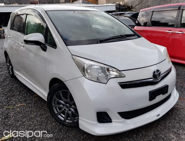 Toyota New Ractis 2011 - foto 2