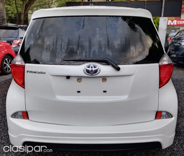 Toyota New Ractis 2011 — foto 3